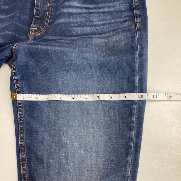 4 pair Bundle Vigross Jagger Super Skinny Distress Jeans, 32x28 - Picture 13 of 15